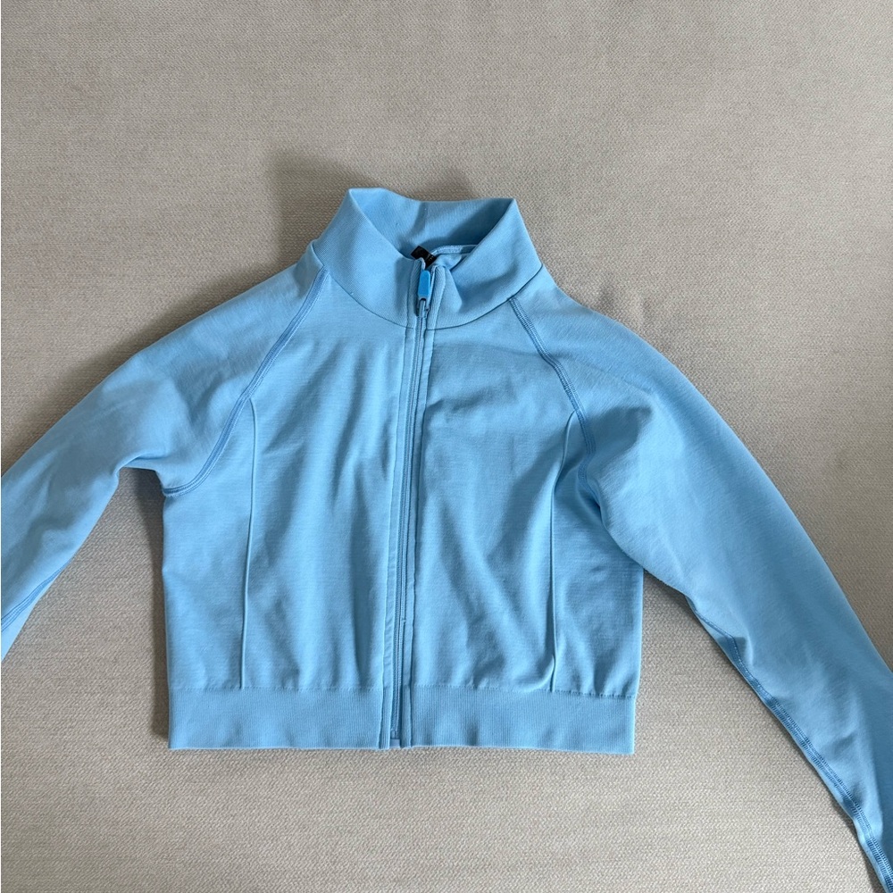 Alphalete fitted cropped jacket